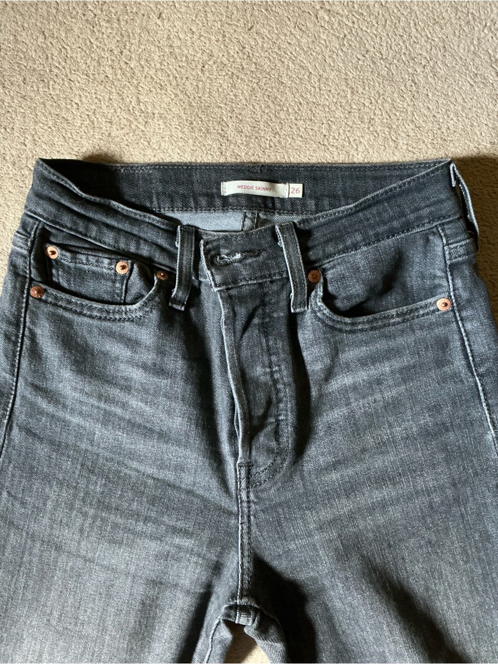 Levi’s Wedgie Skinny Women’s Jeans - 26